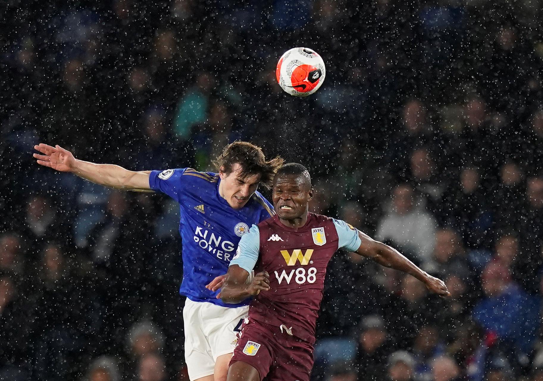 並詢問其傷 並詢問其傷